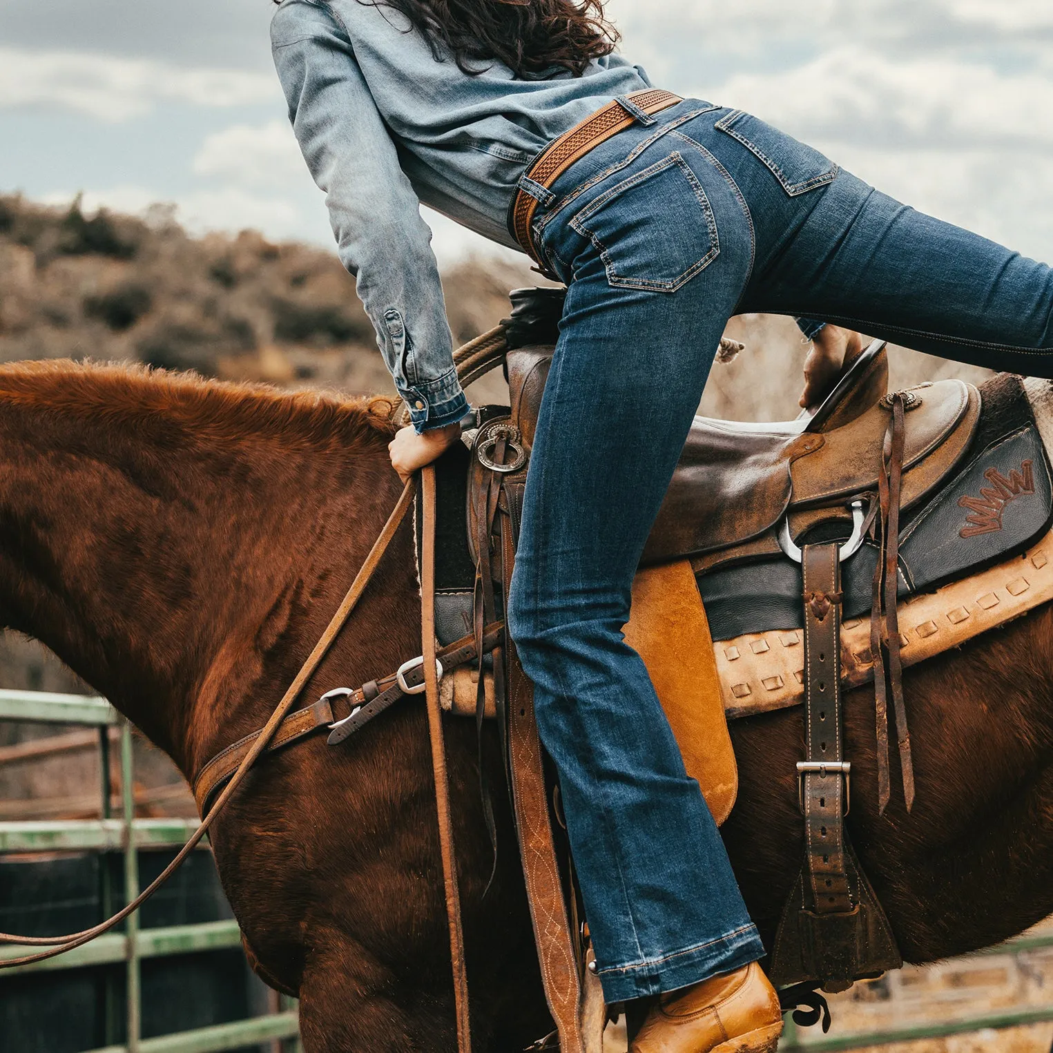 921 High Rise Flare Jeans -STETSON