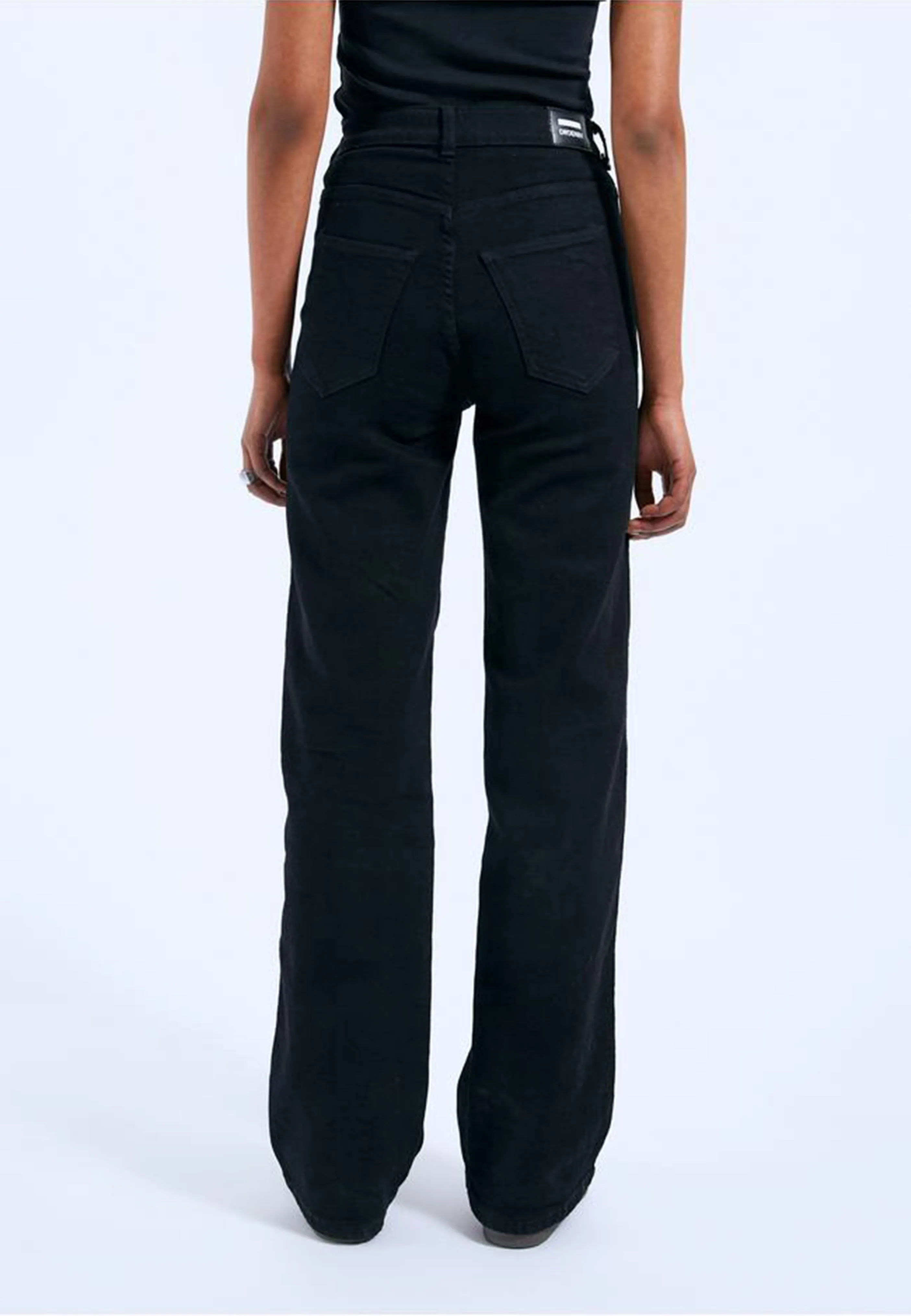 Dr. Denim - Moxy Straight Solid Black - Jeans