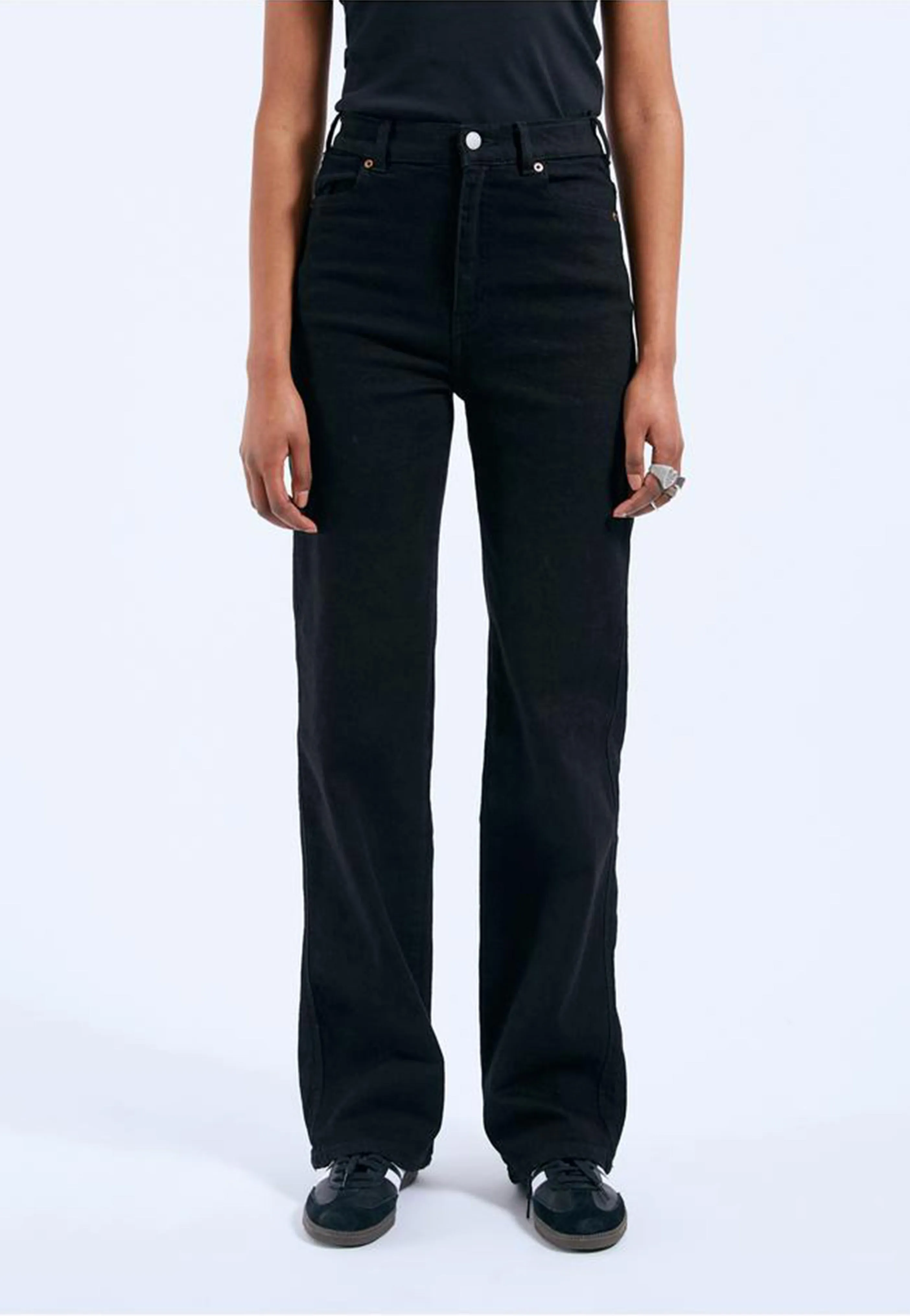 Dr. Denim - Moxy Straight Solid Black - Jeans