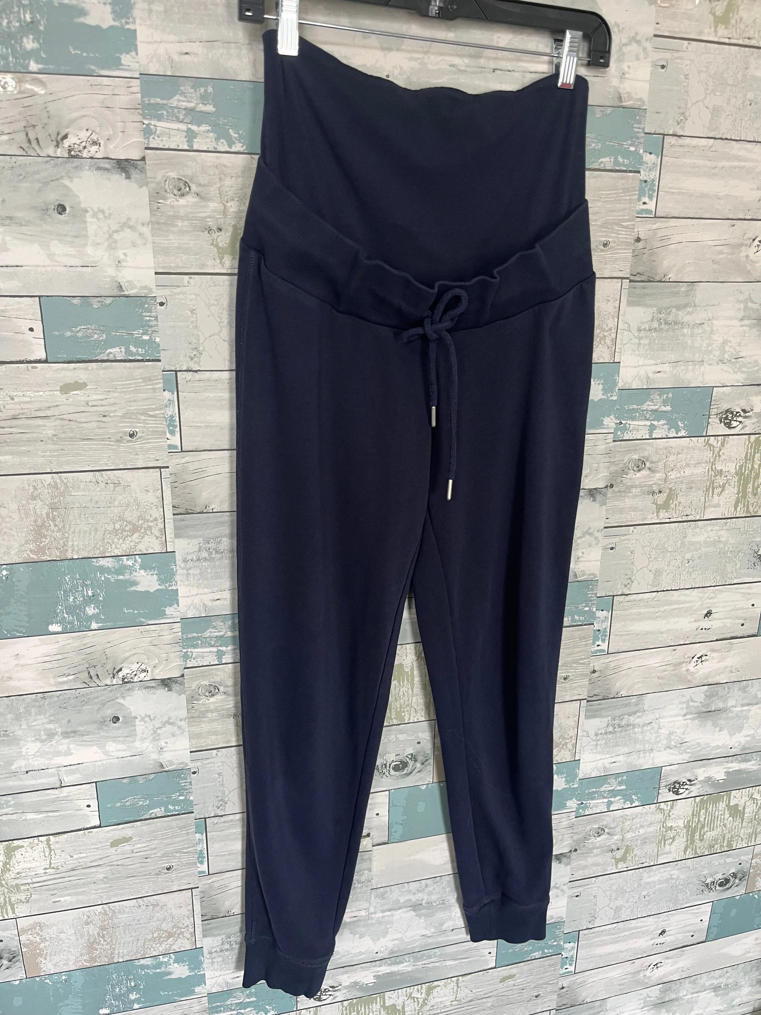Exclusive H&M Mama maternity bottoms  Dont Miss Out!