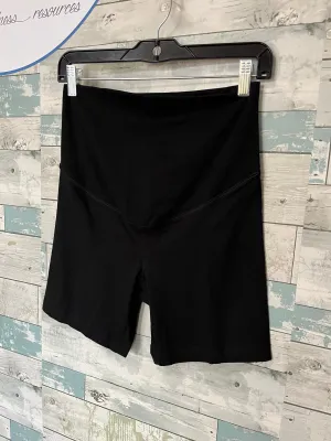 Flash Sale! Old Navy maternity bottoms  Last Few Pieces!