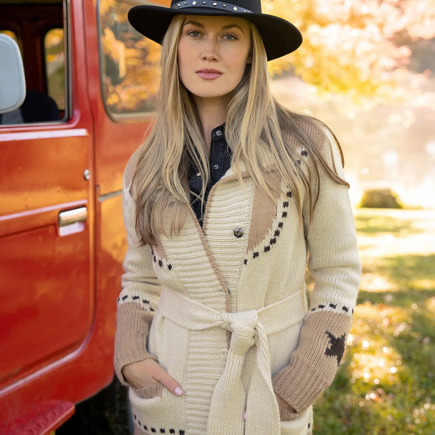 Horseshoe & Star Belted Cardigan -STETSON