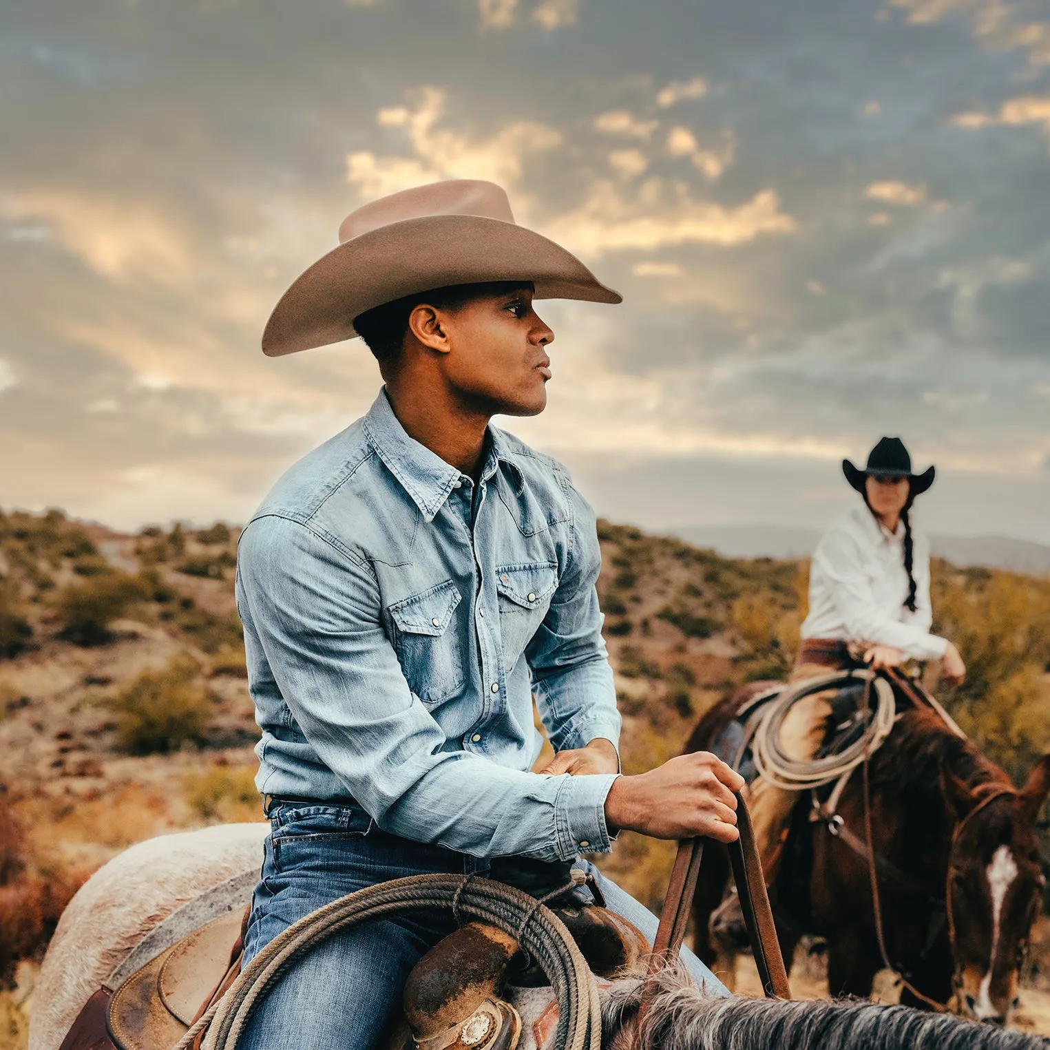 Long-Sleeved Denim Shirt -STETSON