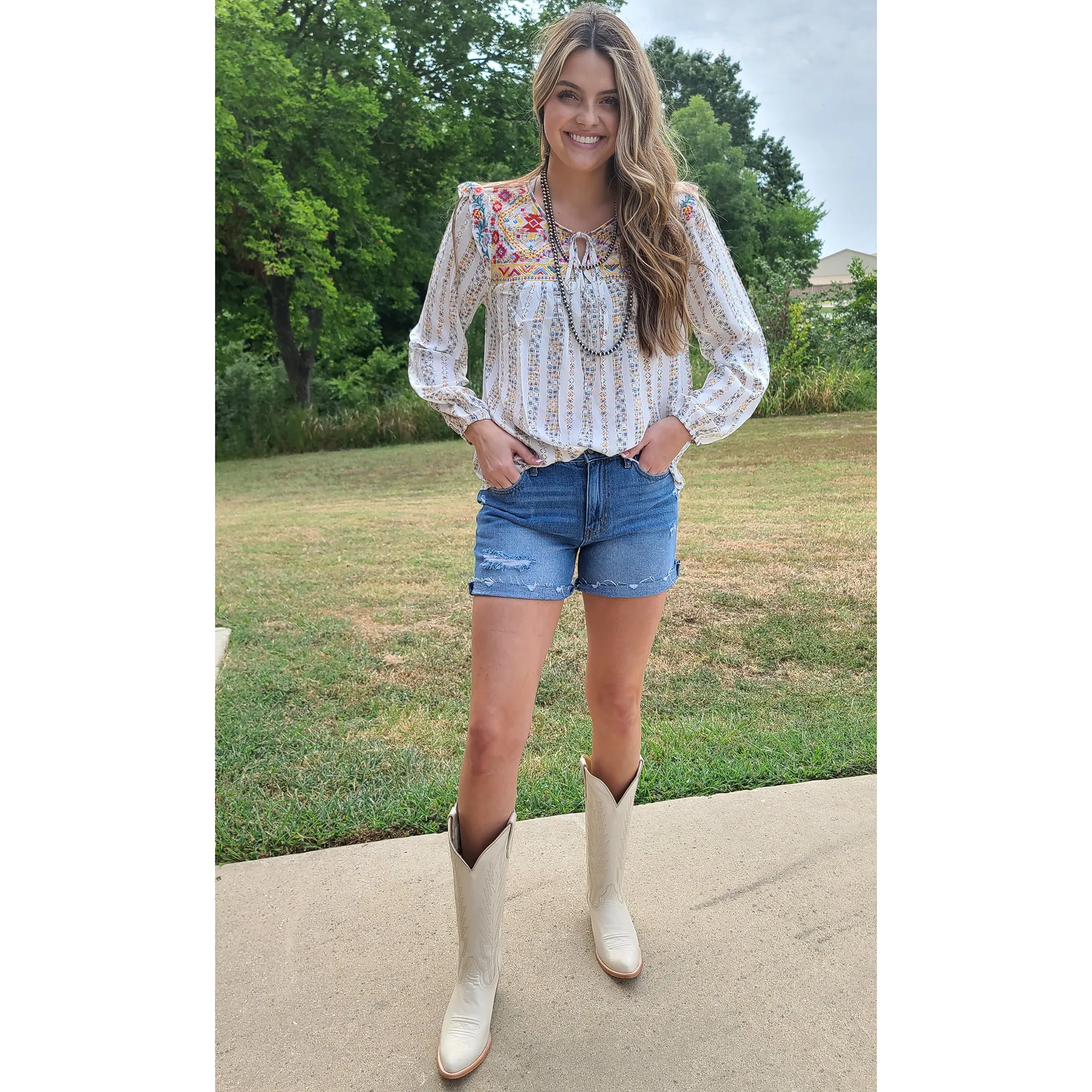 Macie Bean Spacey Gracey White Boot