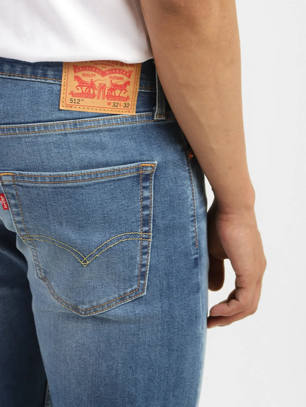 Men's 512 Blue Tapered Fit Mid Rise Jeans LEVI'S