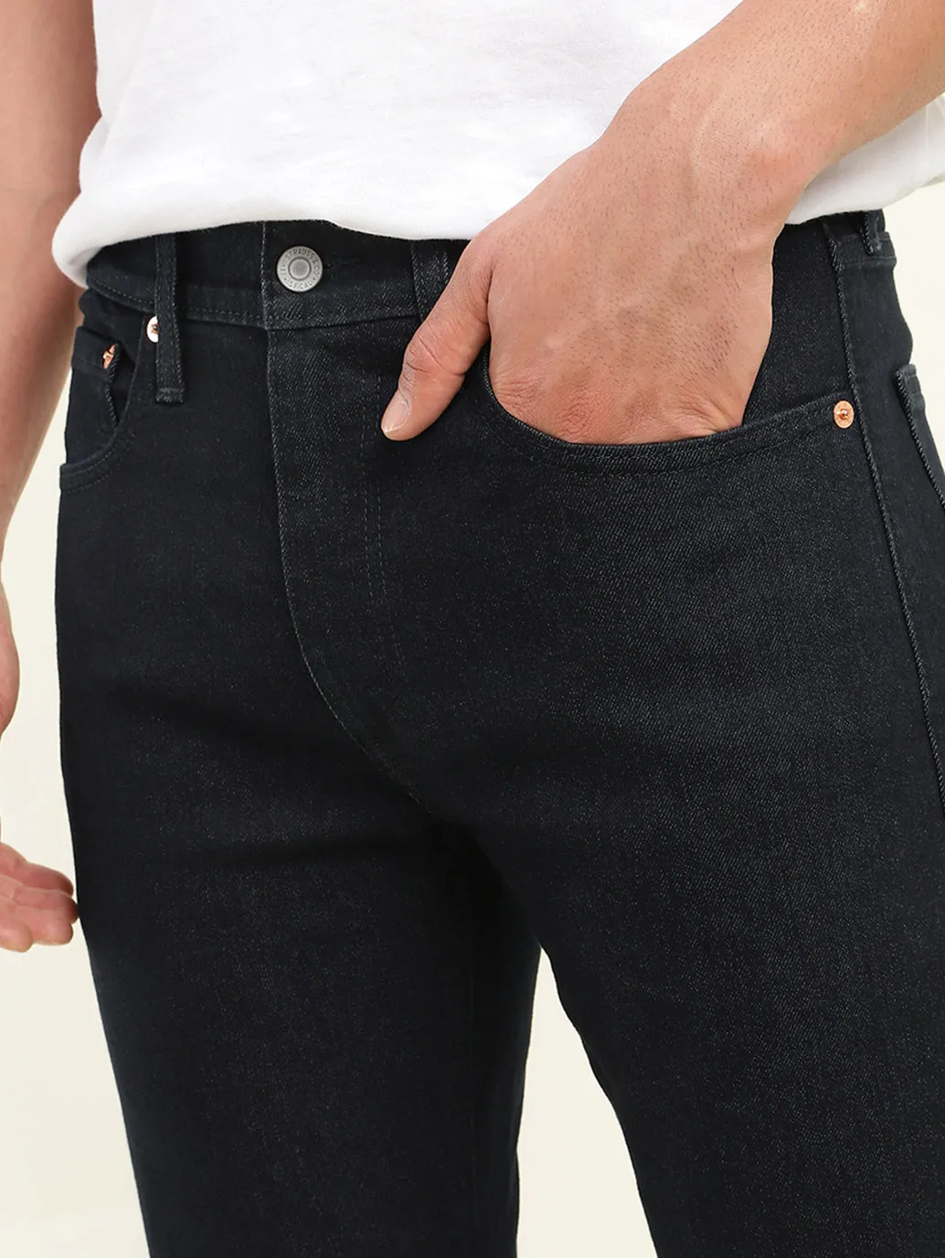 Men's 512 Dark Indigo Slim Tapered Fit Mid Rise Jeans LEVI'S
