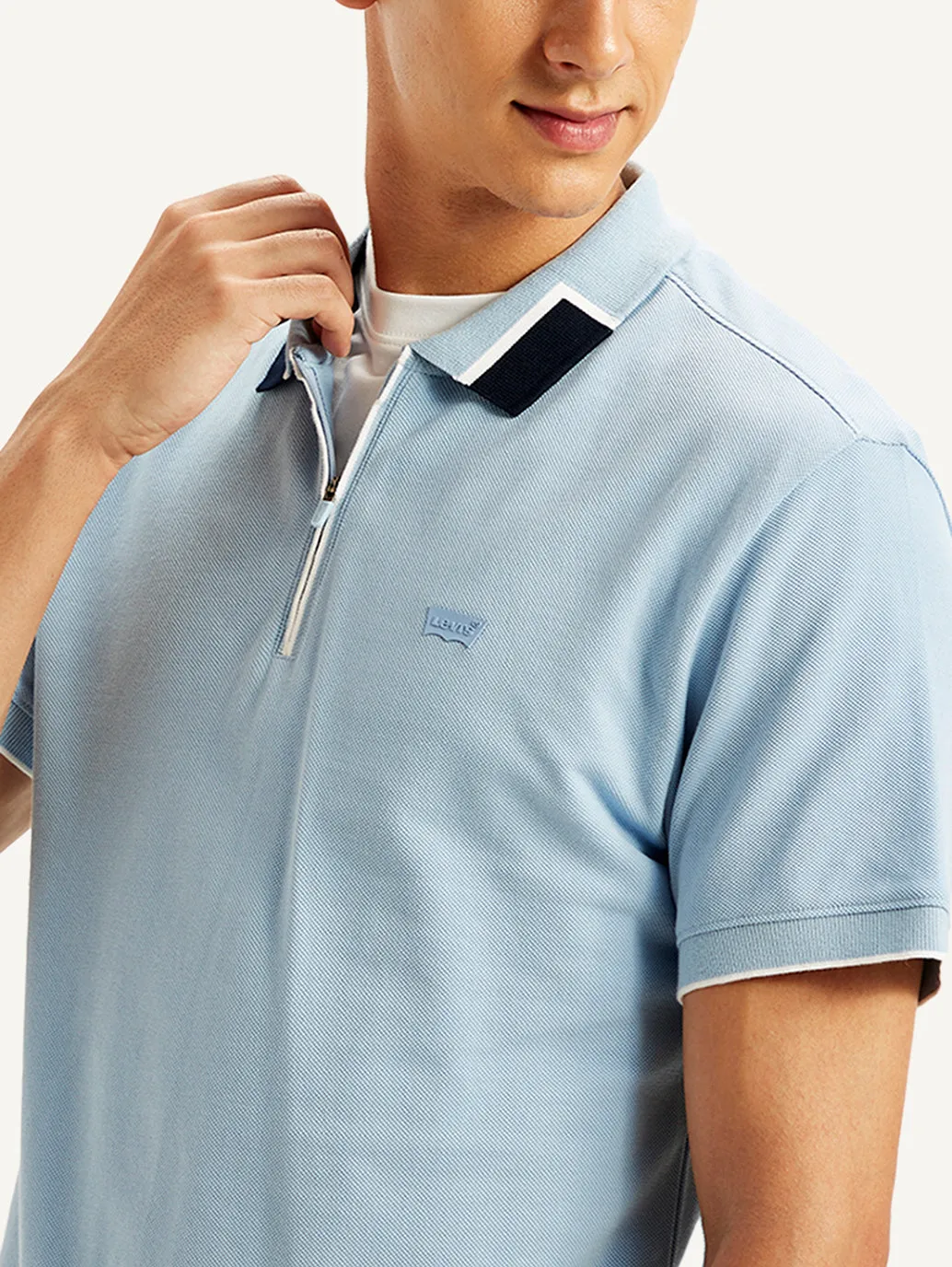 Men's Solid Slim Fit Polo T-shirt LEVI'S