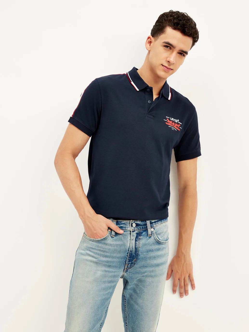 Men's Solid Slim Fit Polo T-shirt LEVI'S