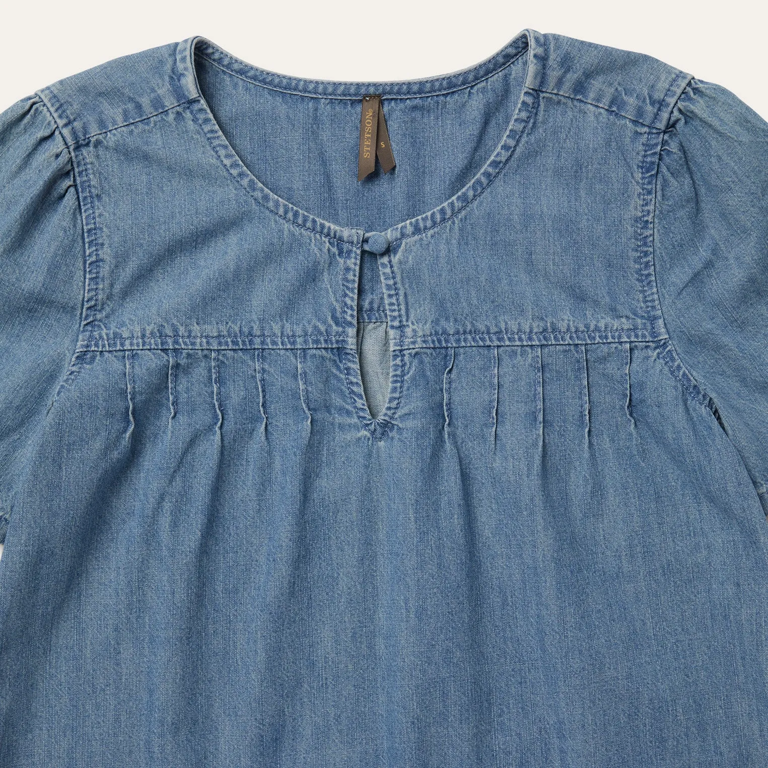 Short-Sleeved Denim Blouse -STETSON