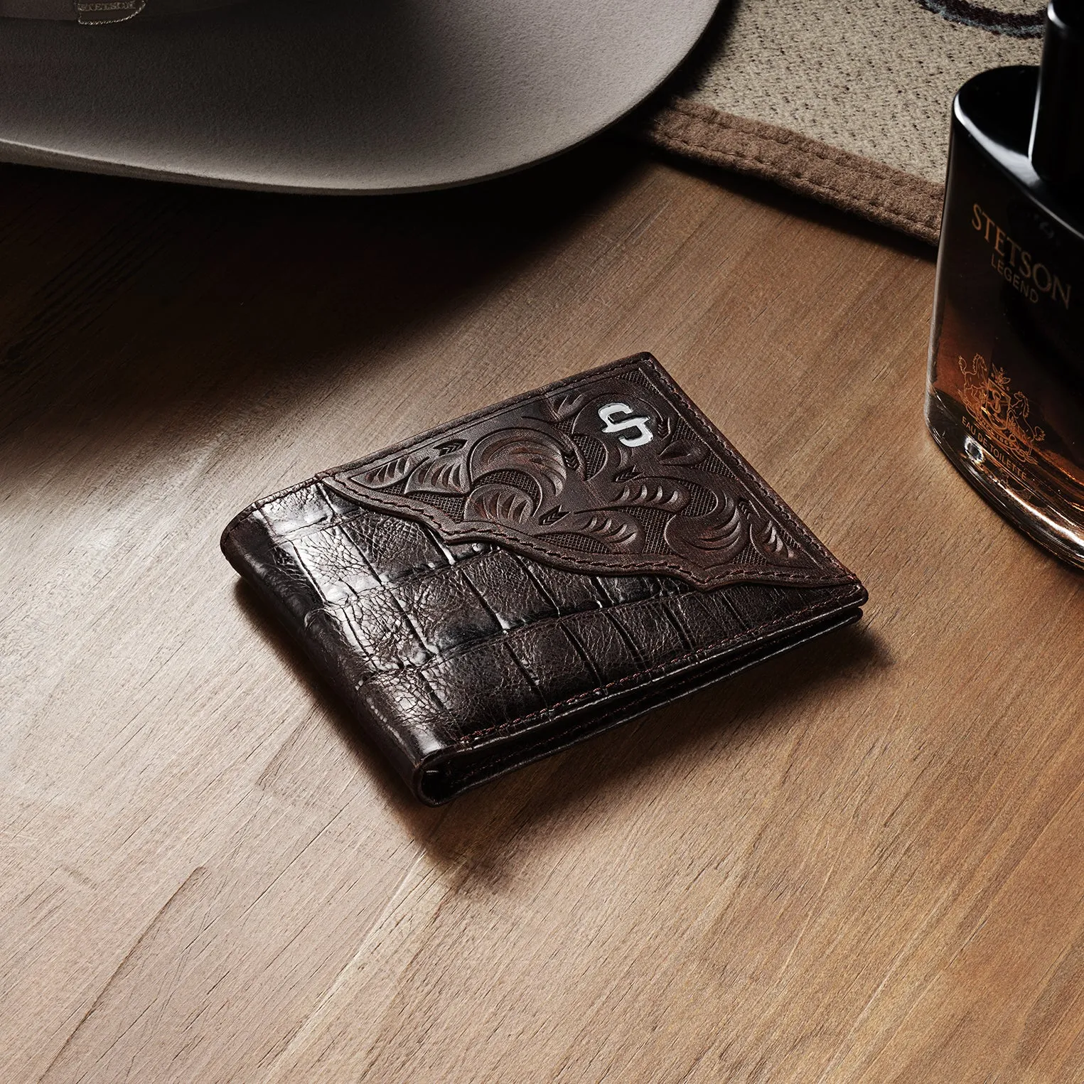 Tooled Embossed Croco Bi-Fold Wallet -STETSON